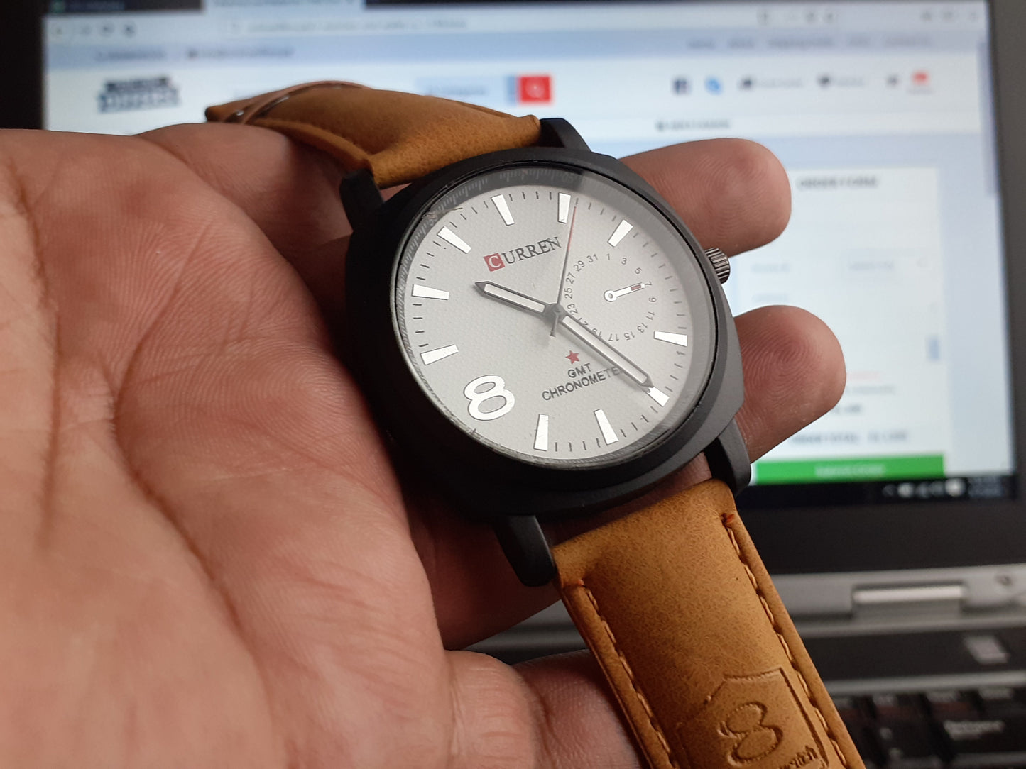 Brown Leather Strap Wrist Watch For Men